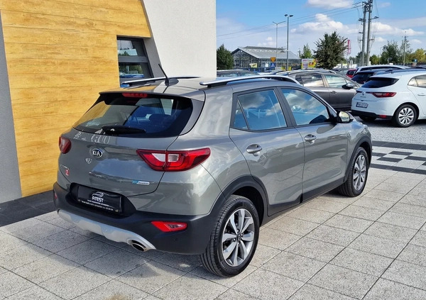 Kia Stonic cena 77900 przebieg: 49000, rok produkcji 2020 z Człuchów małe 254